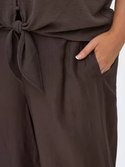 CARJOANNA Corte regular Pantalones