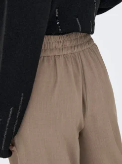JDYDORA Corte flared Pantalones