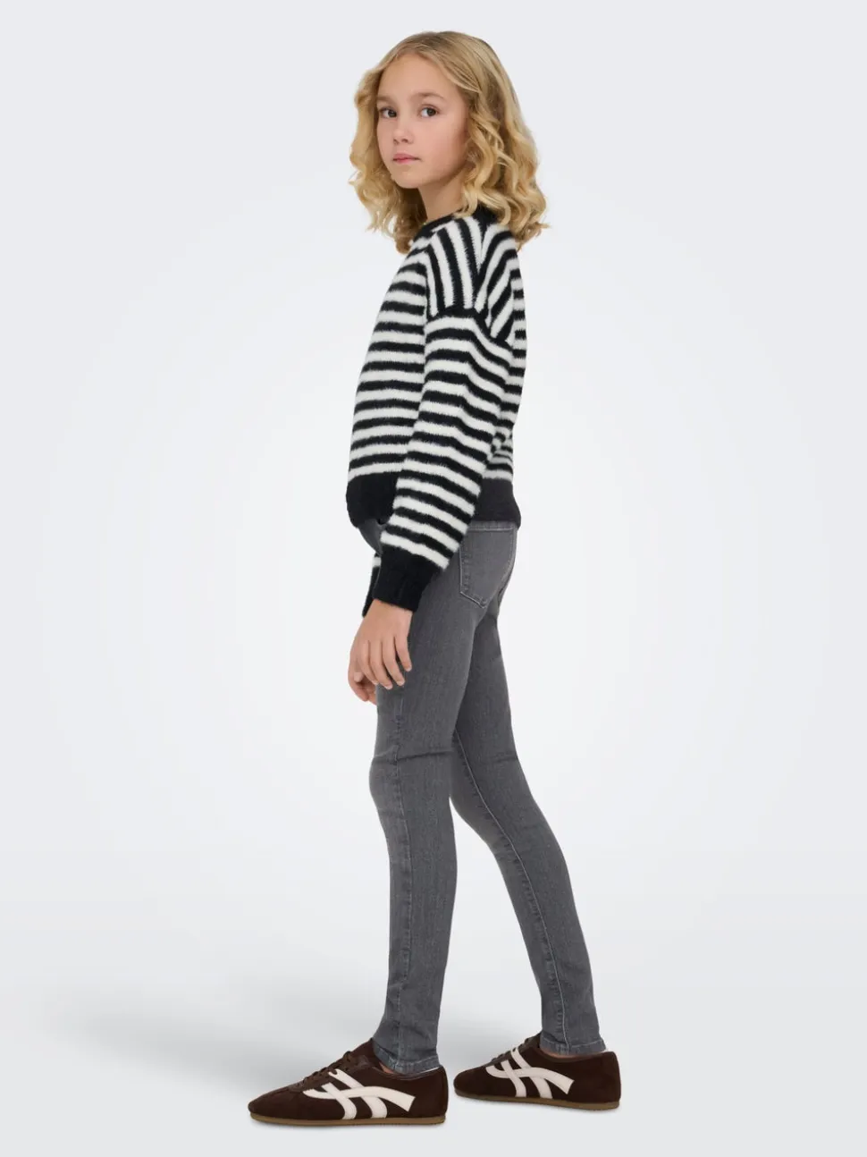 KOGRAIN Cintura media Corte skinny Largo hasta los tobillos Vaqueros
