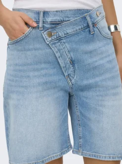 ONLCROSSOVER Cintura media Corte regular Shorts vaqueros