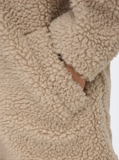 ONLNEWAURELIA Abrigo de peluche