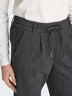 ONLPOPTRASH-ELISE Corte regular Pantalones clásicos