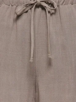 ONLSIESTA Cintura media Corte loose Shorts