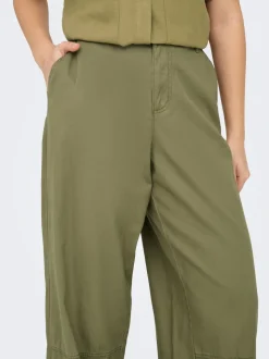 ONLTINNE Corte loose Pantalones
