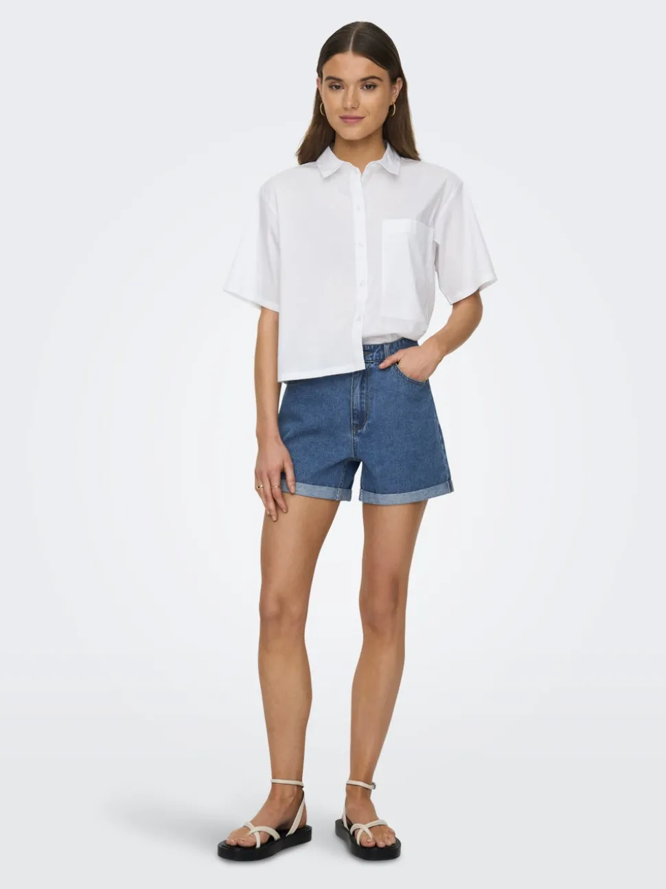 ONLVEGA Cintura alta Corte regular Shorts vaqueros