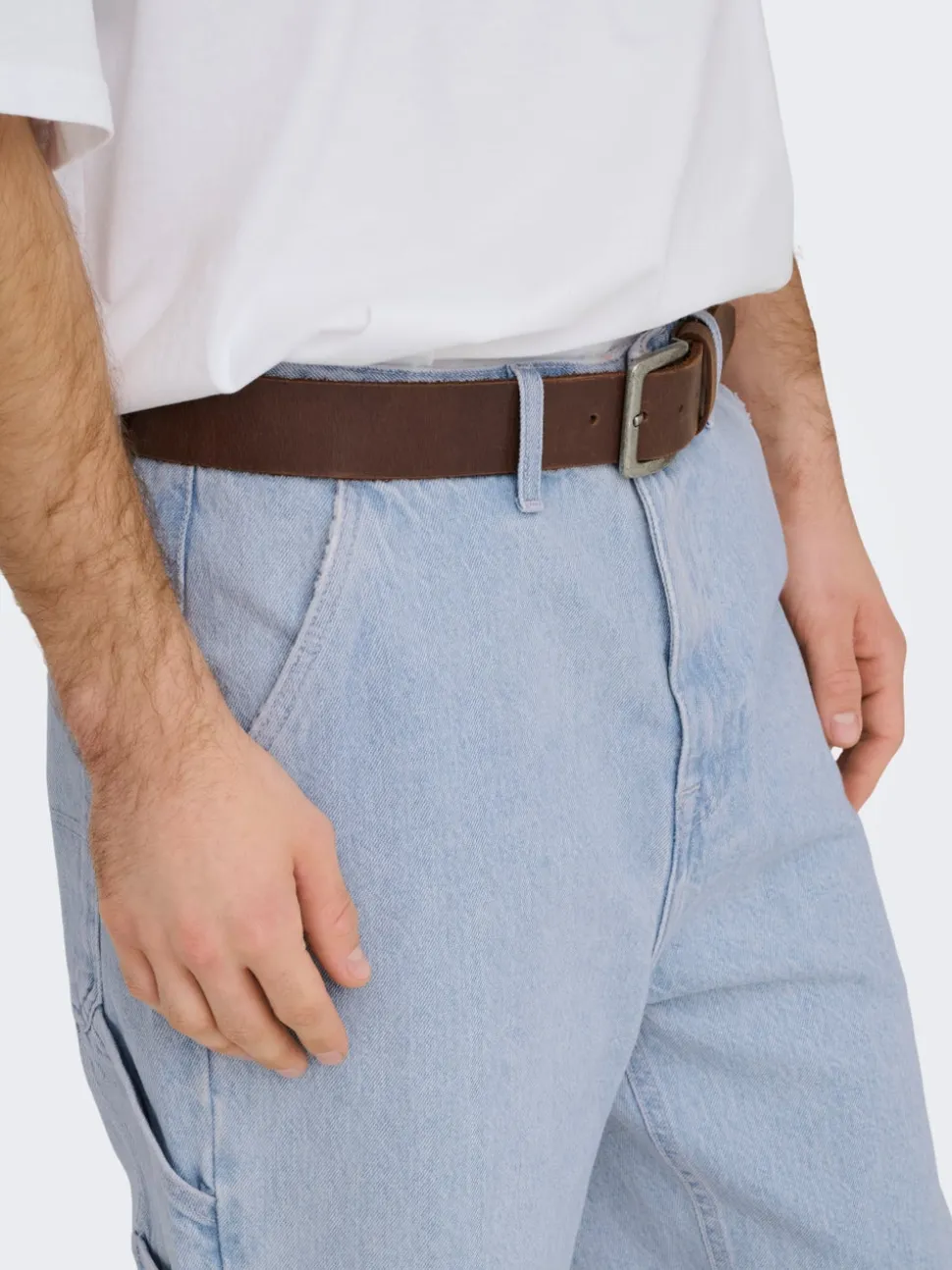 ONSEDGE Cintura media Corte straight Shorts