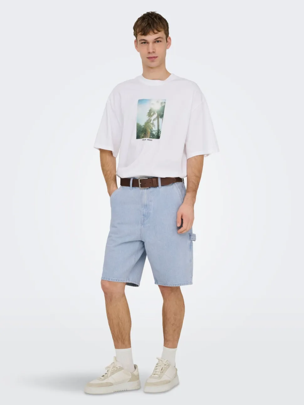 ONSEDGE Cintura media Corte straight Shorts