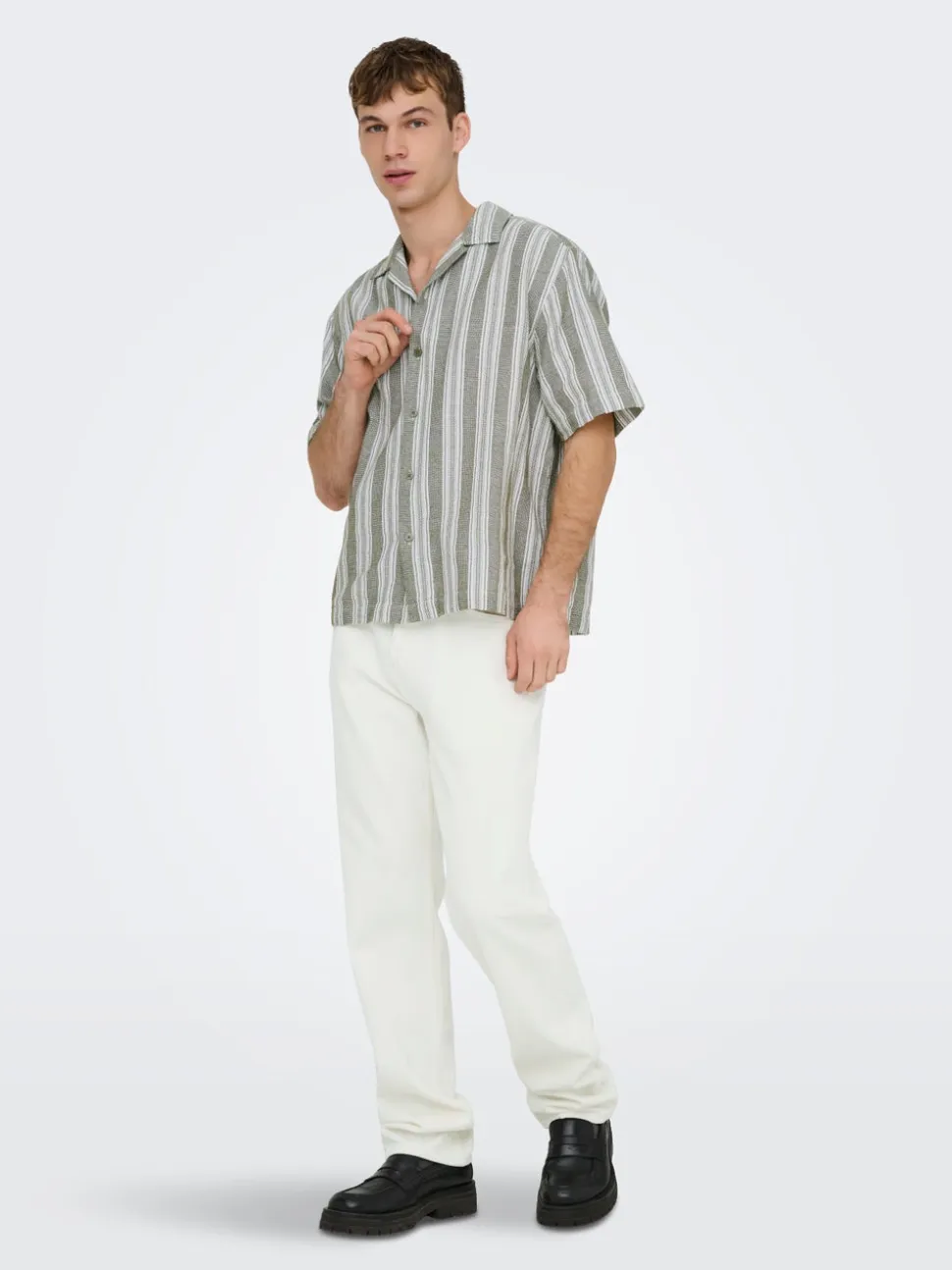 ONSEDGE Cintura media Corte straight Vaqueros