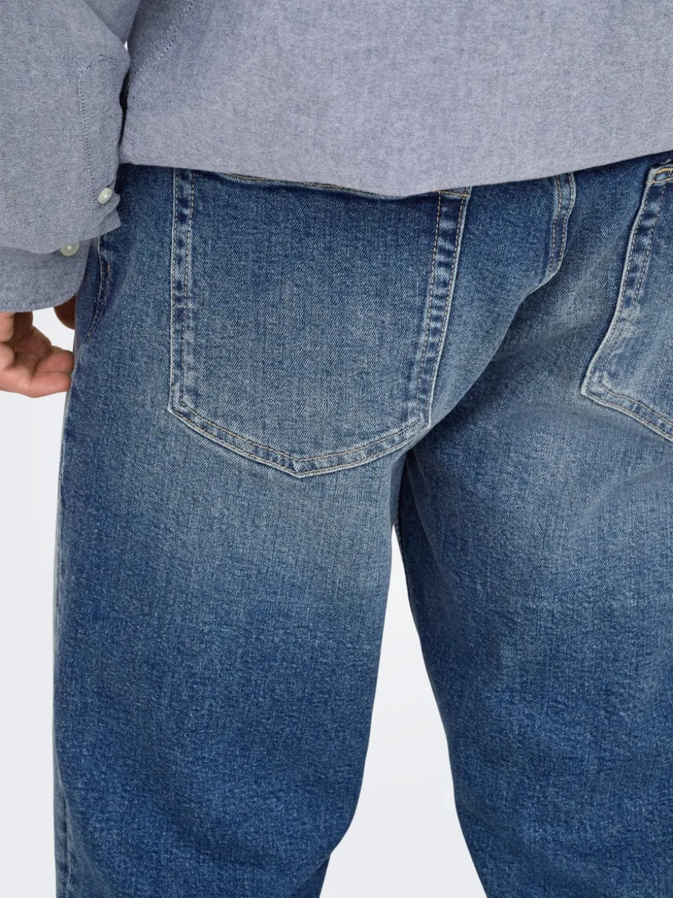 ONSEDGE Corte straight Vaqueros