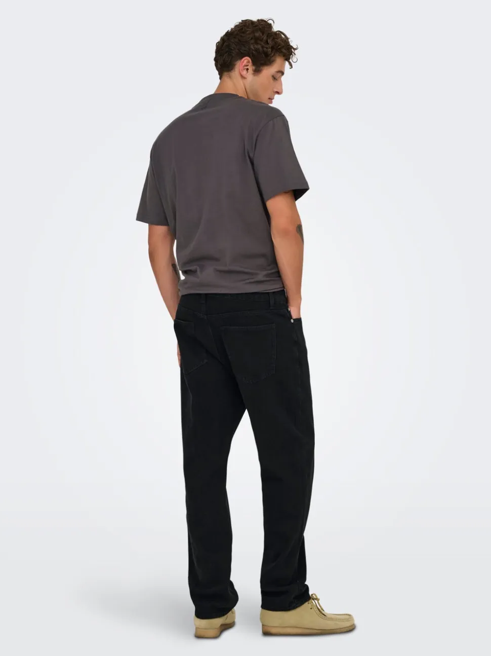 ONSEDGE Talle medio Corte straight Vaqueros