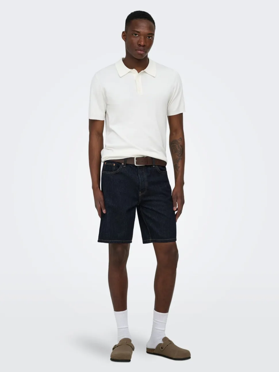 ONSEDGE Talle medio Corte straight Shorts