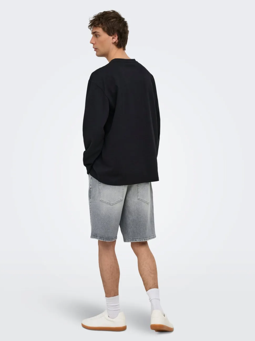 ONSEDGE Talle medio Corte straight Shorts