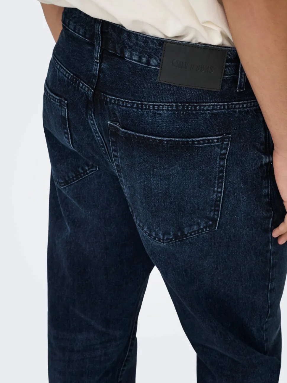 ONSEDGE Talle medio Corte straight Vaqueros
