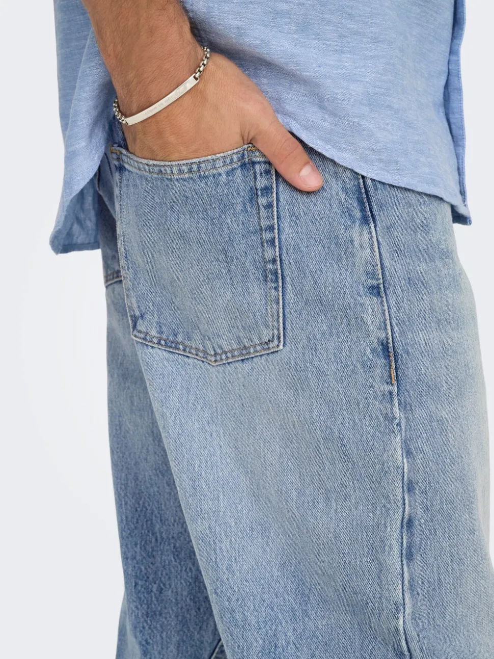 ONSFADE Cintura media Corte loose Vaqueros