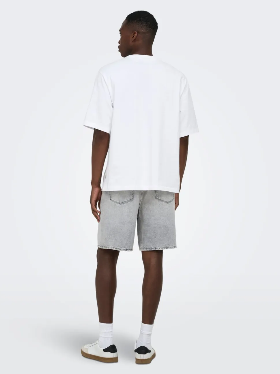 ONSFADE Cintura media Corte loose Shorts