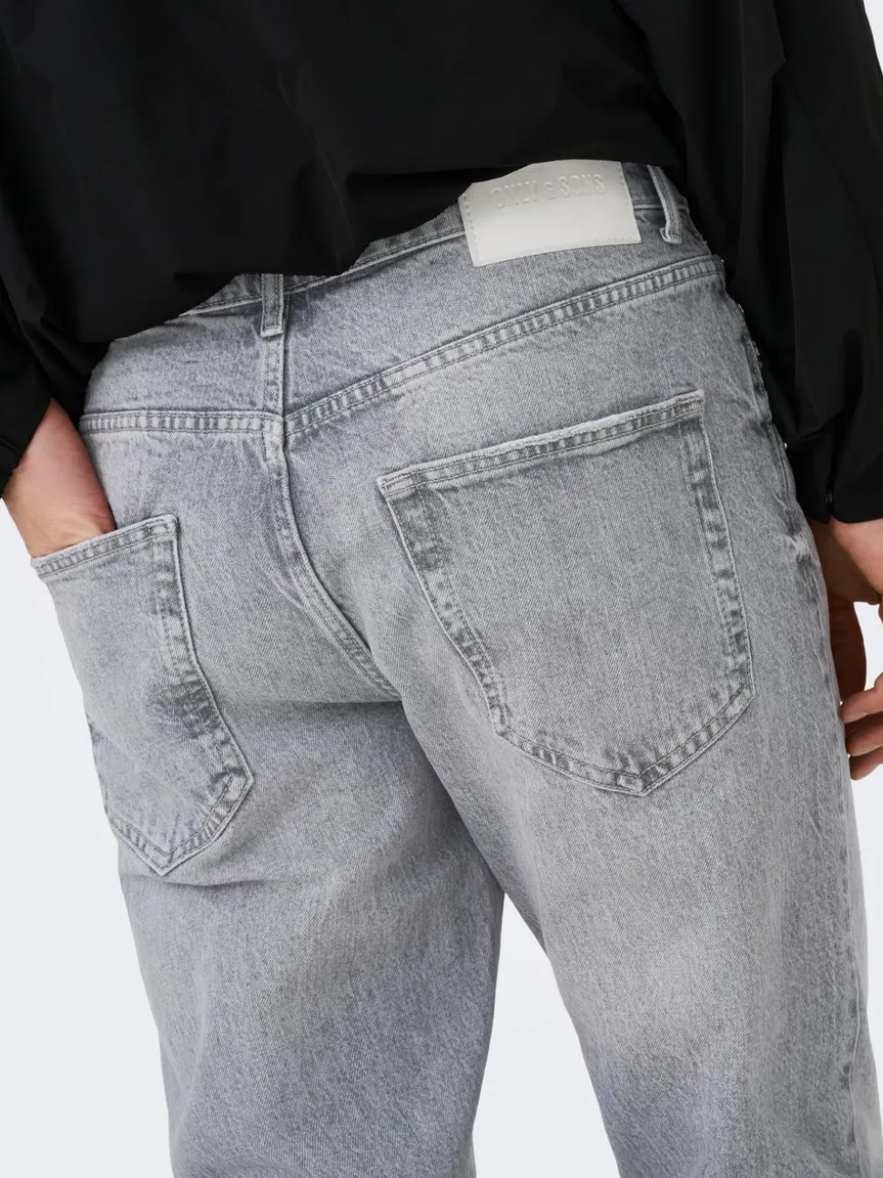 ONSYOKE Talle medio Corte tapered Vaqueros