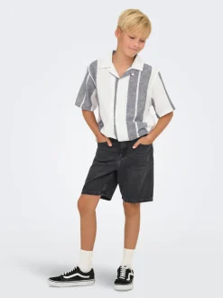 OSJEDGE Talle medio Corte straight Shorts